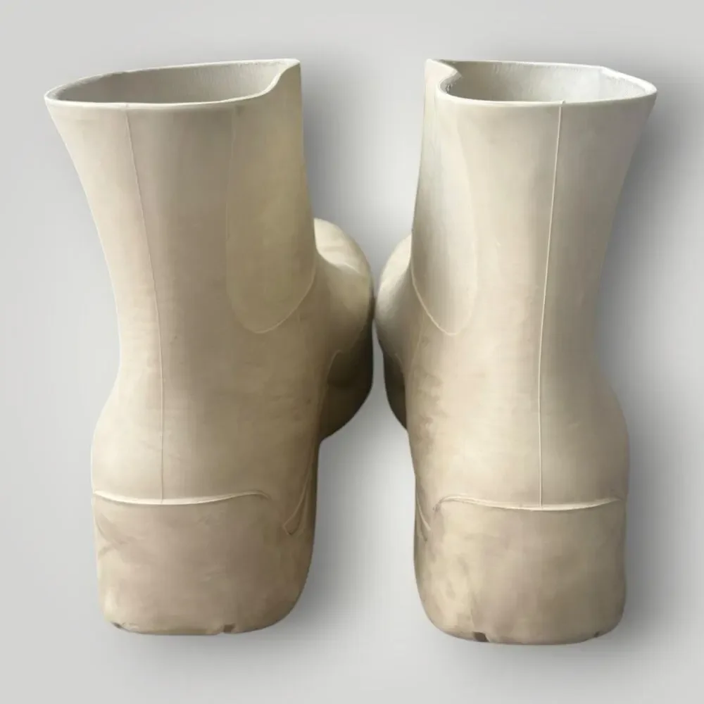 Bottega Veneta Rubber Ankle Rain Boots sz 41
